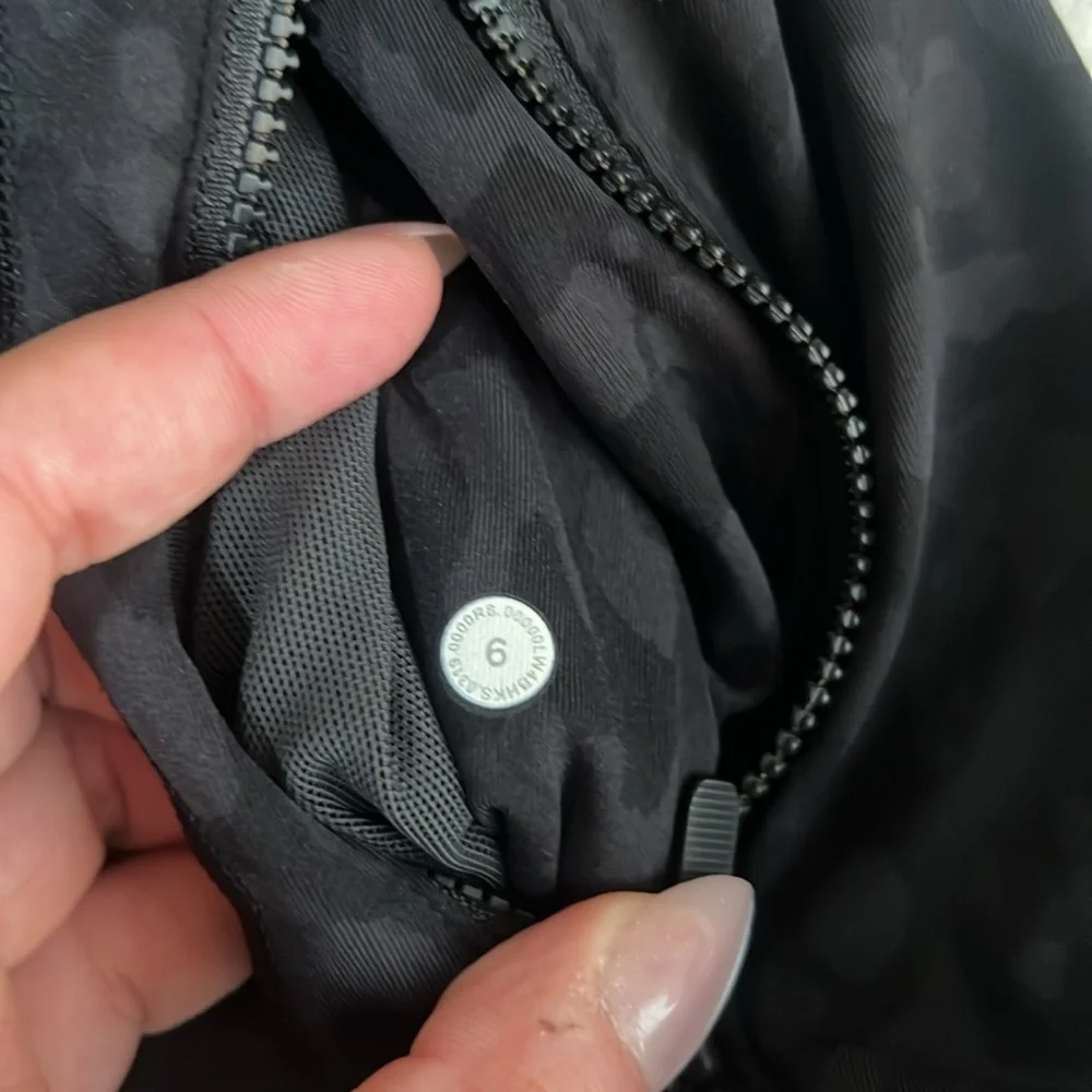 Lululemon Camo Cheetah Define Jacket - Picture 7 of 7